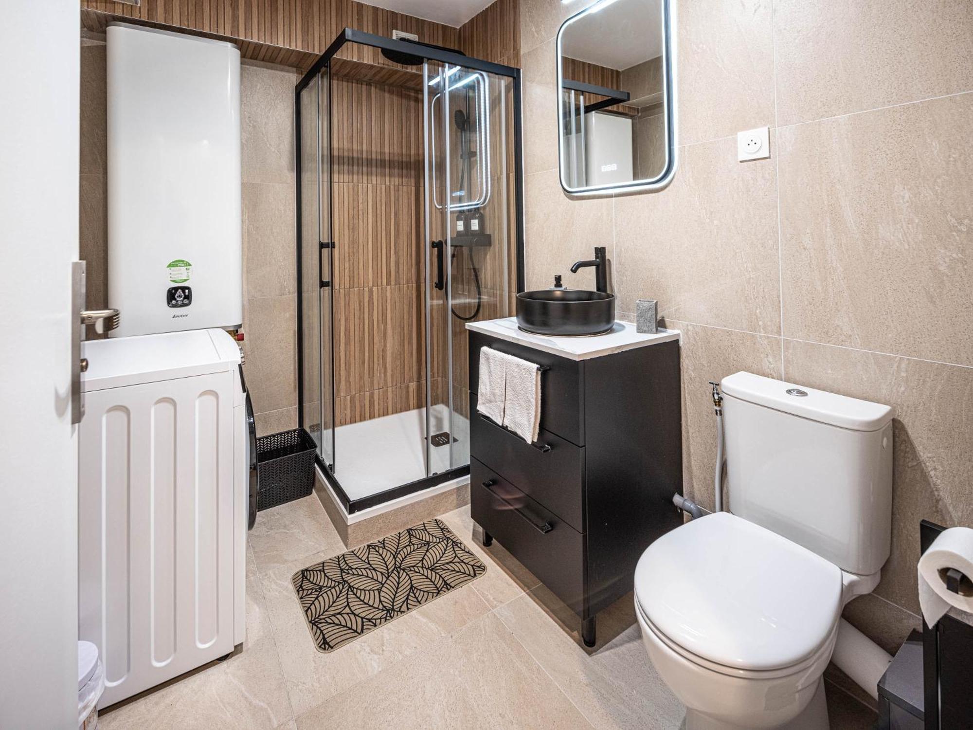 Appartement Cocooning En Centre-Ville - Residence Le Colisee 에르몽 외부 사진